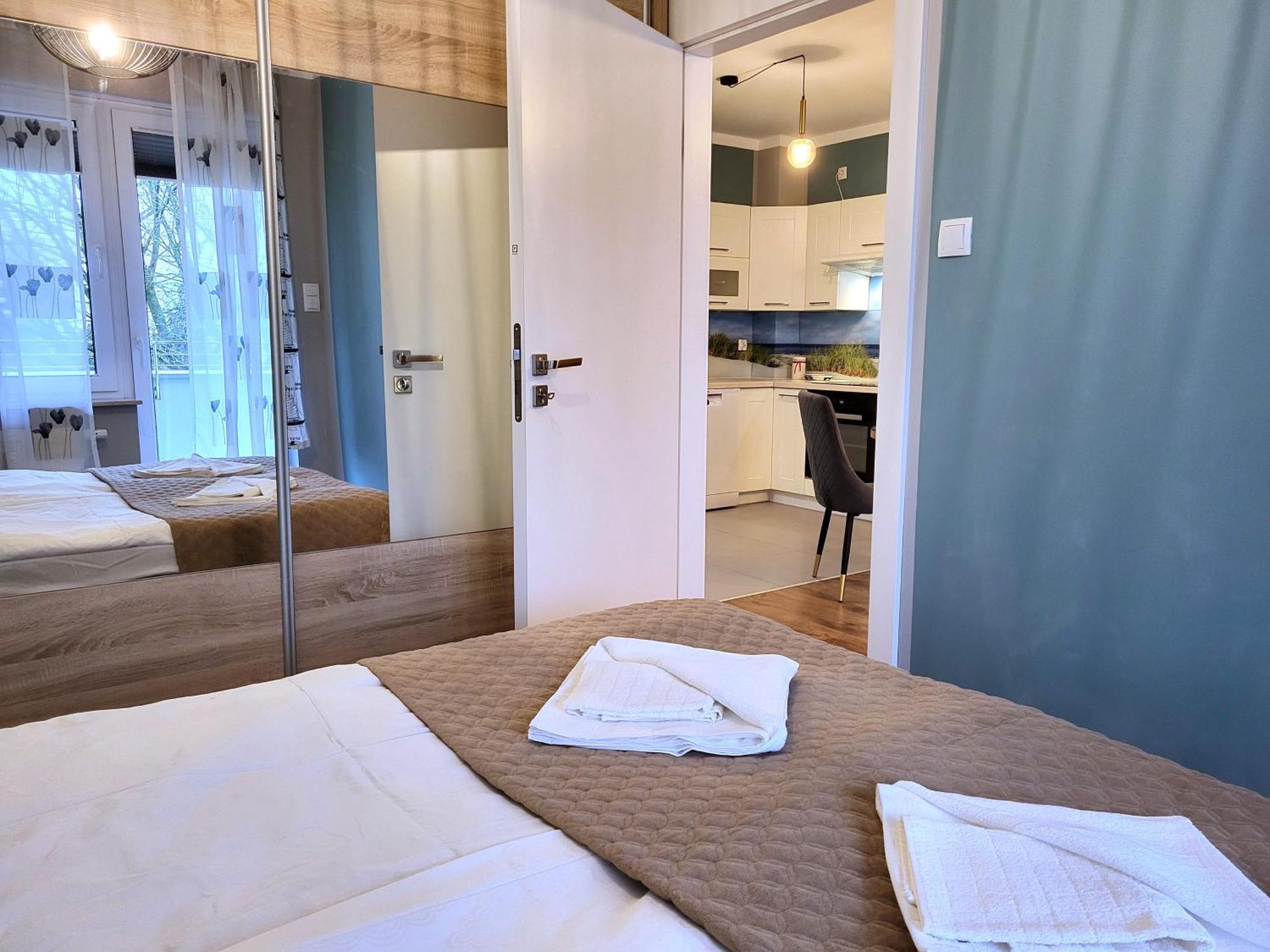 Miodowy Dom Exspanse Apartament 2 Lub 3 Pokoje Z Tarasem I Parkingiem Kolobrzeg Bagian luar foto