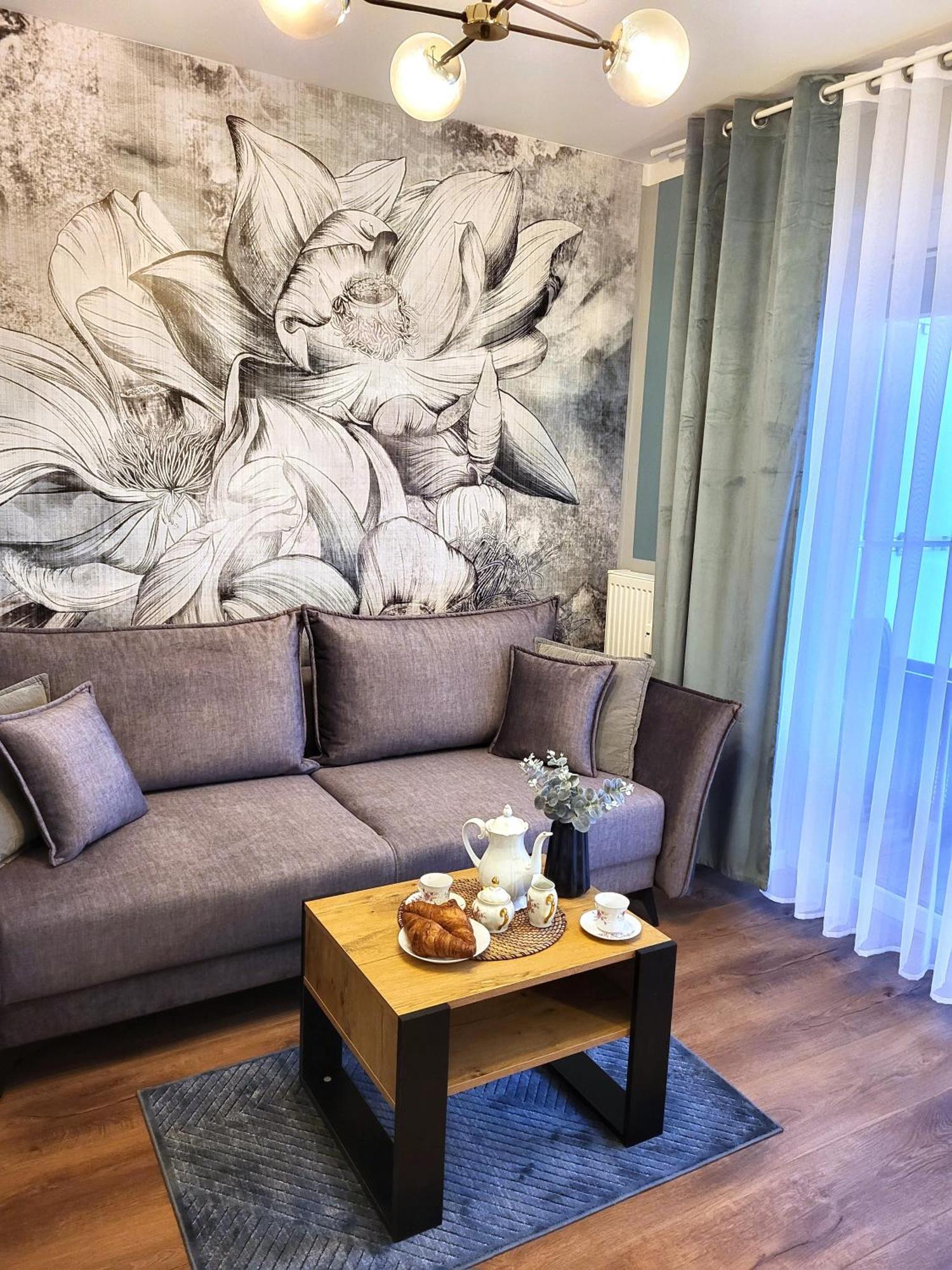Miodowy Dom Exspanse Apartament 2 Lub 3 Pokoje Z Tarasem I Parkingiem Kolobrzeg Bagian luar foto