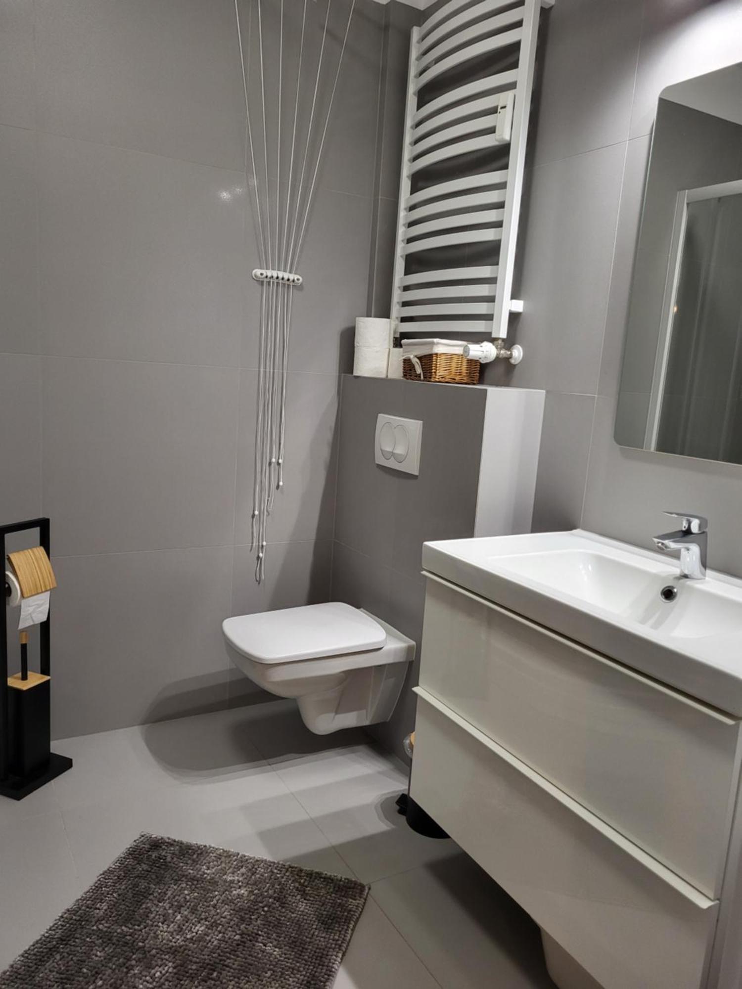 Miodowy Dom Exspanse Apartament 2 Lub 3 Pokoje Z Tarasem I Parkingiem Kolobrzeg Bagian luar foto